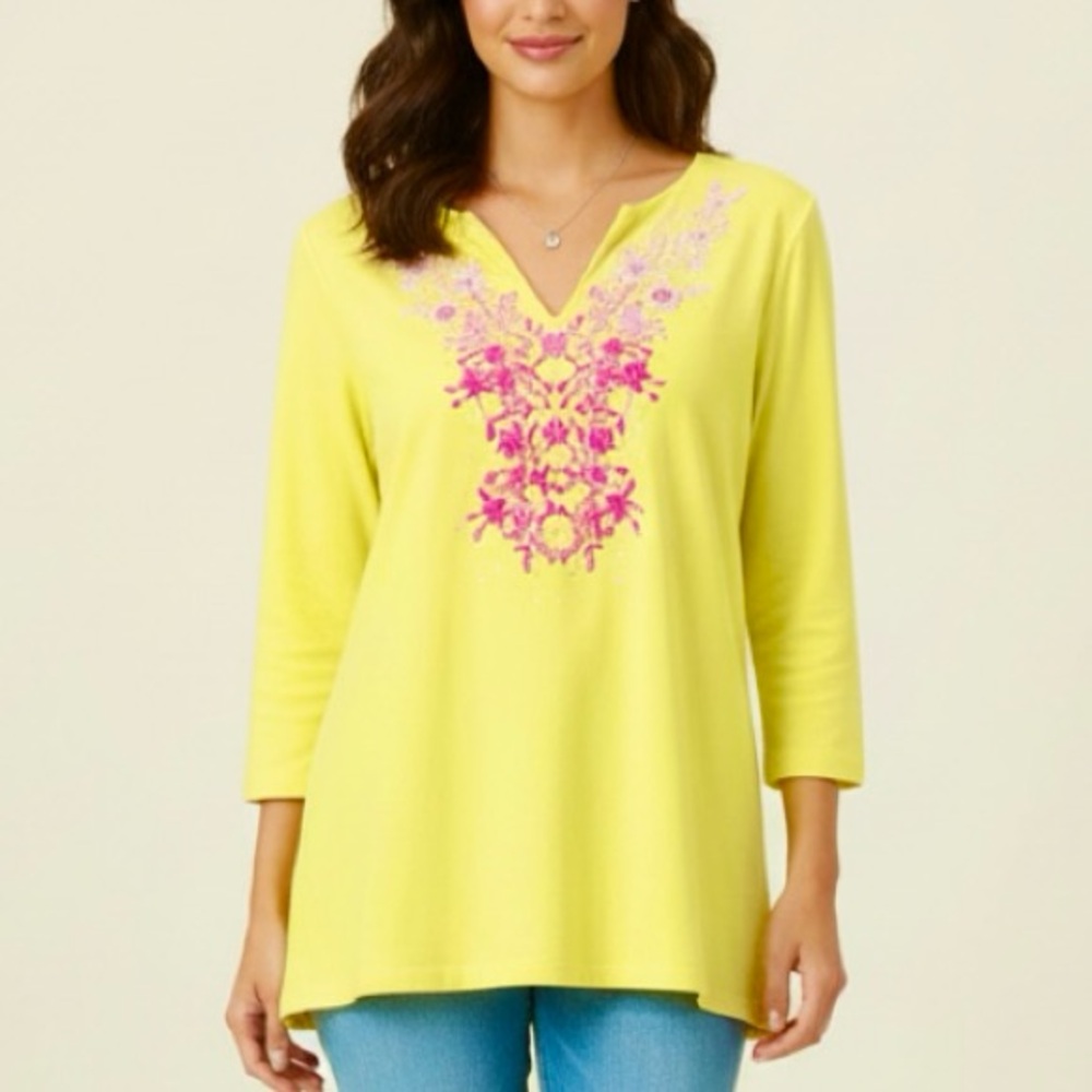 Quacker Factory Yellow Pink Floral Embroidery Rhinestone Knit‎ Top SMALL